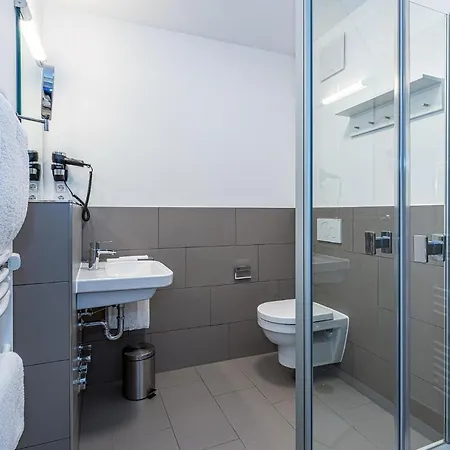 דירה Deichhaeuser Anna Kueste Deichhaeuser Anna Kueste 8-13